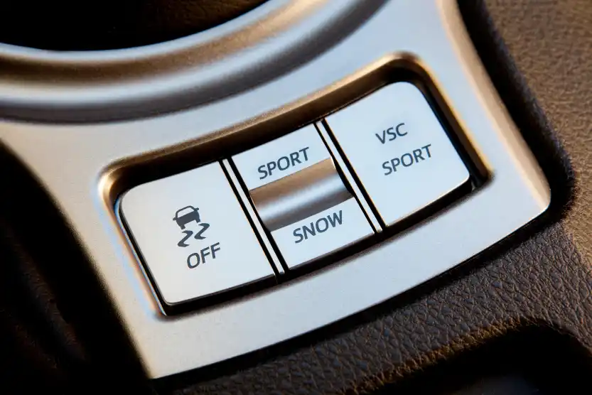 When to Turn Off the Traction control button